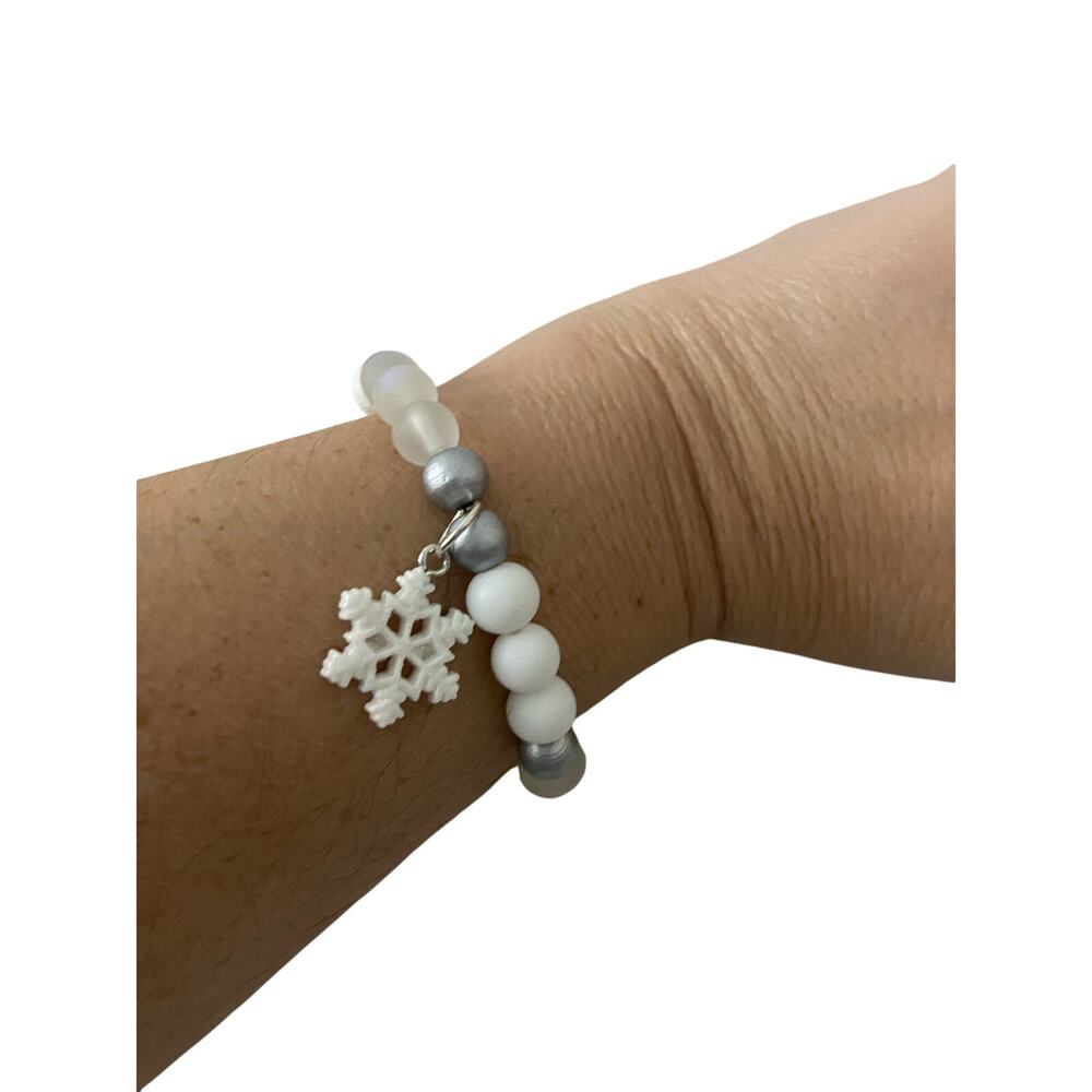 bead bracelet with snowflake charm